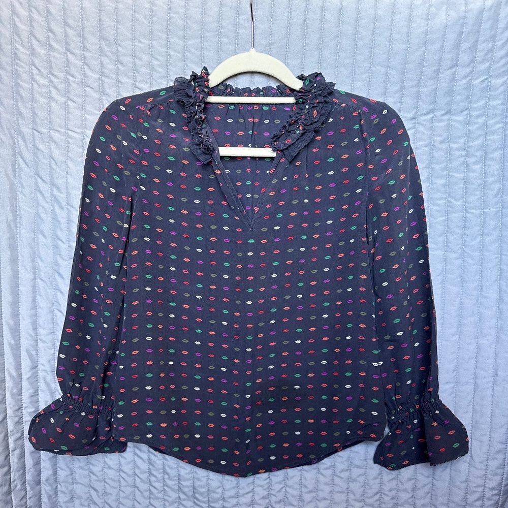 Navy top